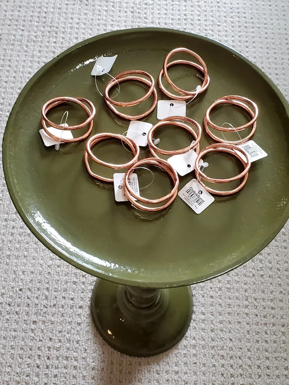 Crate&Barrel 8 ARIA Elegant Minimalist Copper Interlocking Ring Napkin Rings NWT
